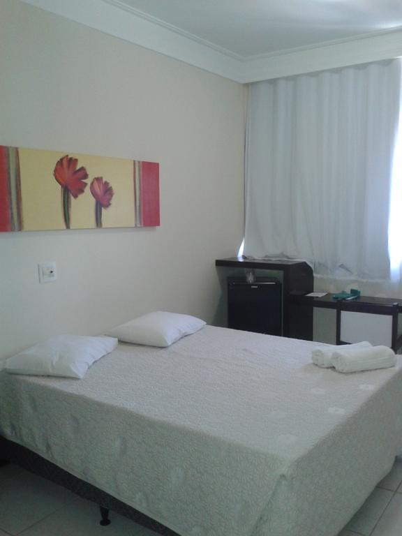 Hotel Monte Rey Montes Claros Dış mekan fotoğraf