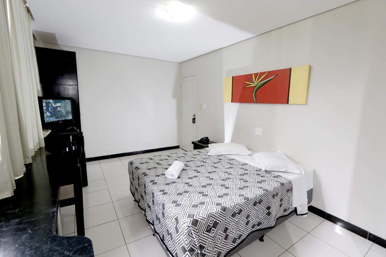 Hotel Monte Rey Montes Claros Dış mekan fotoğraf